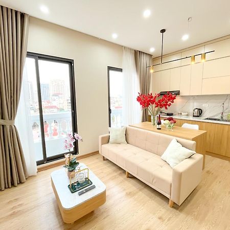 Amazing Housing Lac Long Quan Hanoi Exterior photo